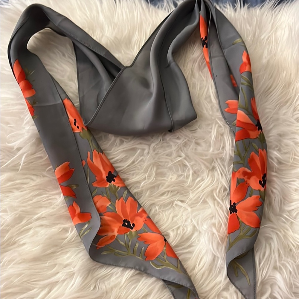 Elegant Gray and Orange Floral Scarf - Picture 3 of 3